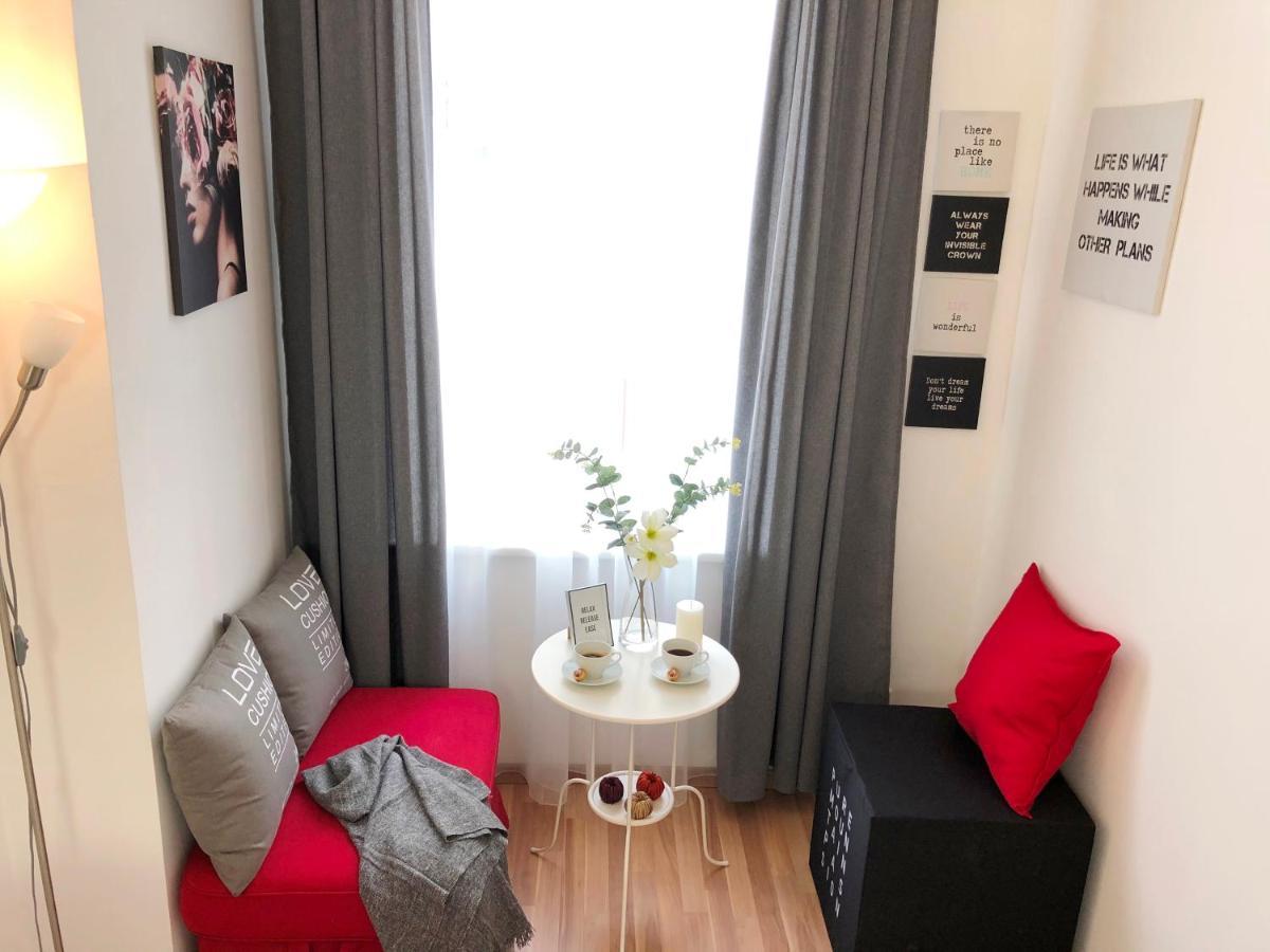 شقة "Be My Guest" Near Metro Station! فيينا المظهر الخارجي الصورة