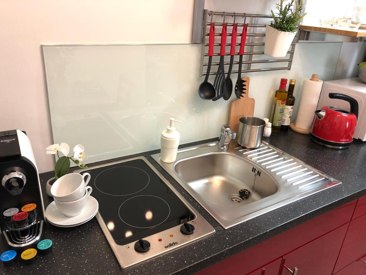 شقة "Be My Guest" Near Metro Station! فيينا المظهر الخارجي الصورة